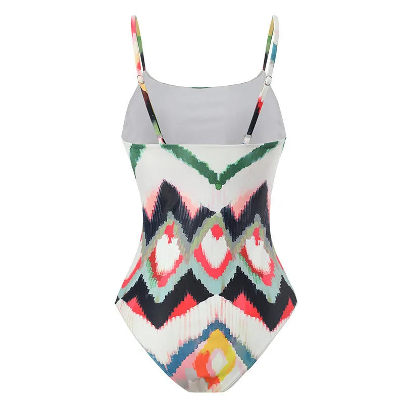 Women's gradient striped two-piece swimsuit with matching hip skirt in quick-drying polyester fabric