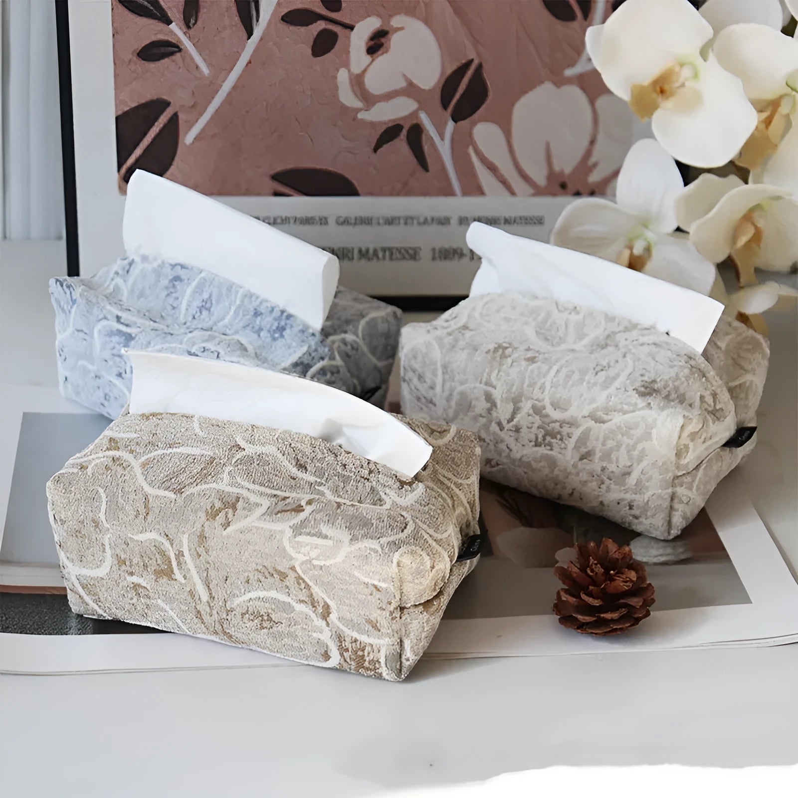 Chinese style pastoral cotton fabric tissue box cover in beige, blue, or Maillard brown, dimensions 17x11x7cm.