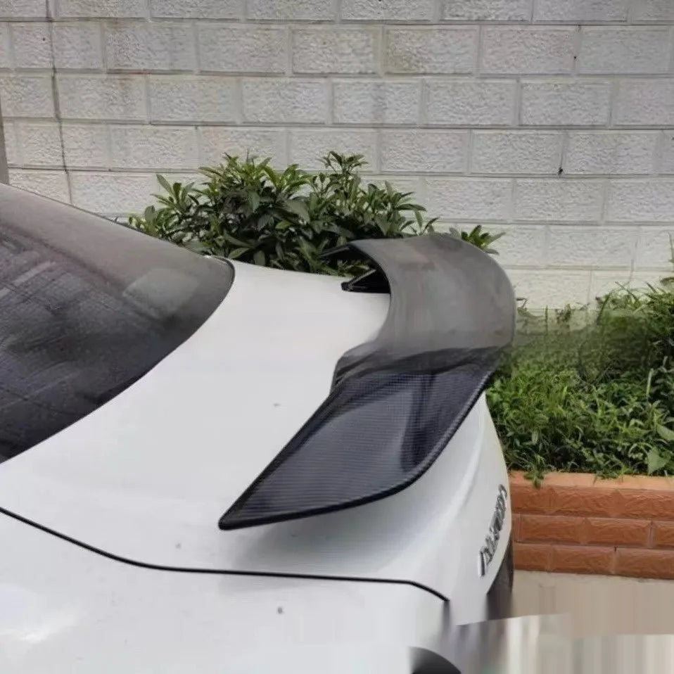 Universal punch-free ABS plastic car spoiler for rear exterior modification