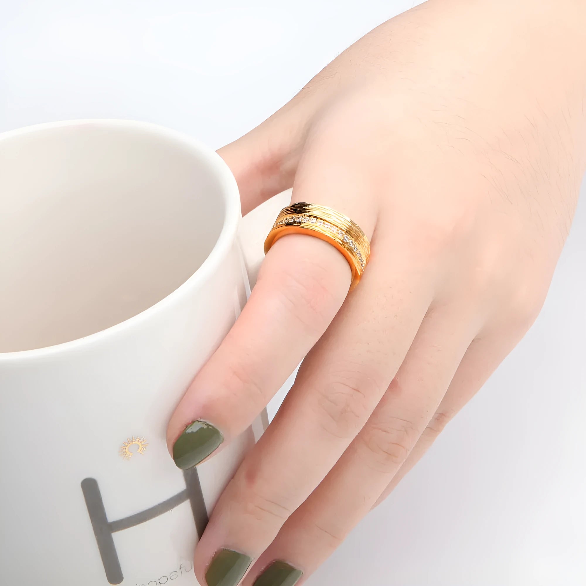 Gold geometric zircon ring for women in copper with electroplated finish