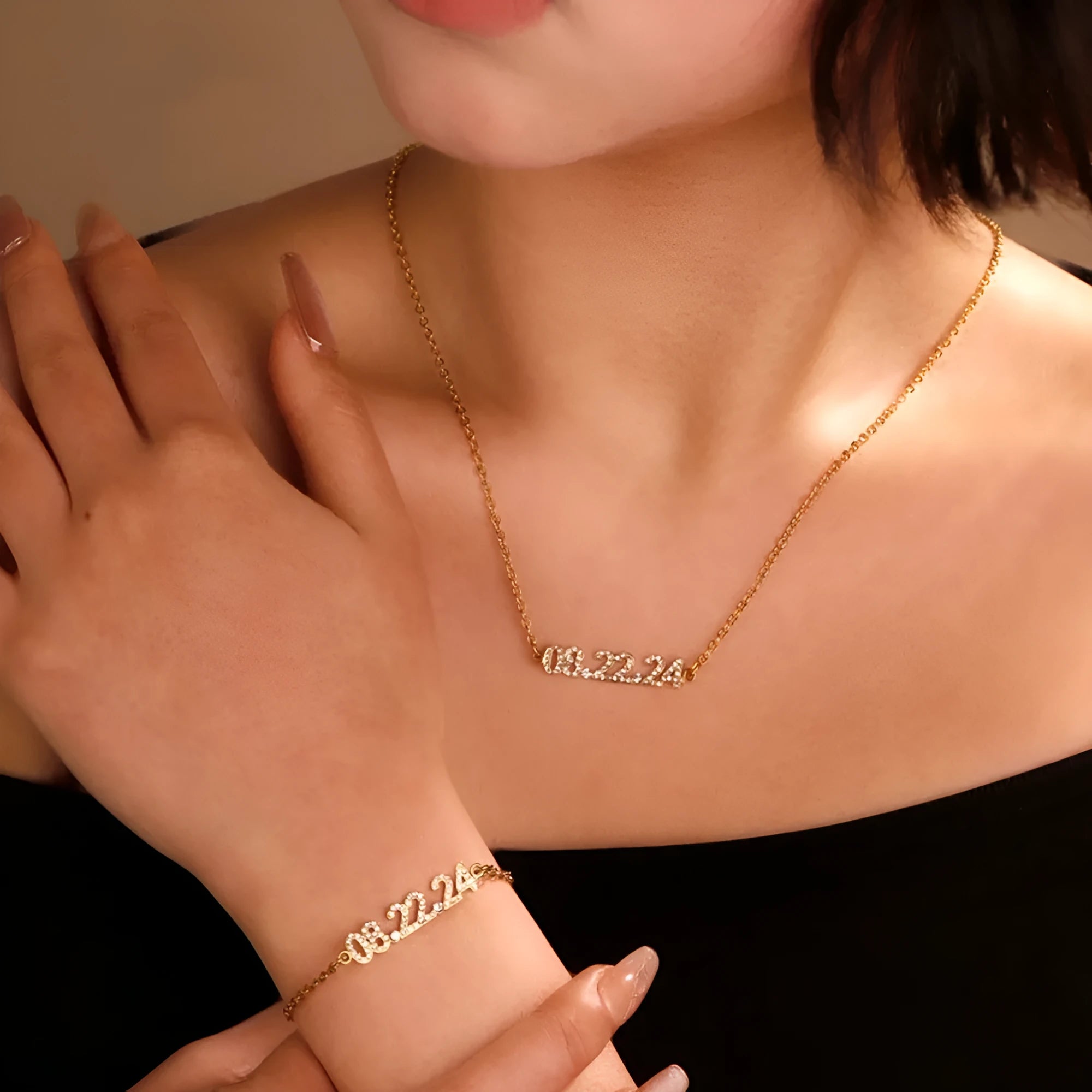 Stainless steel digital bracelet with diamond-set numbers on display, shown in rose gold, gold, and steel colour variants.