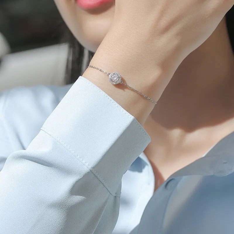 S925 silver moissanite round bag bracelet on a wrist, unisex fashion OL style, 50-point moissanite