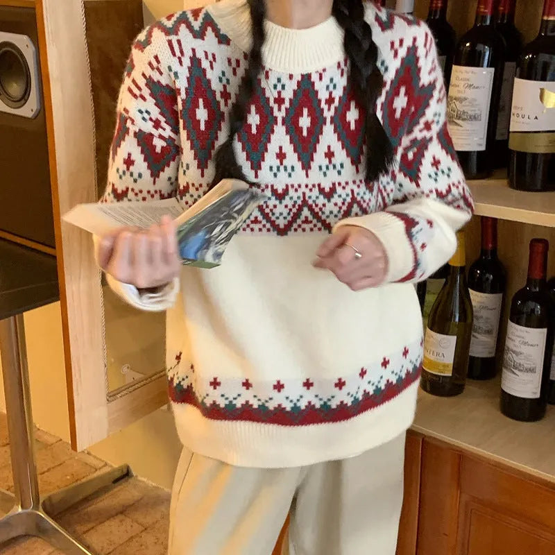 Loose red and white striped retro-style pullover knitted top with long sleeves