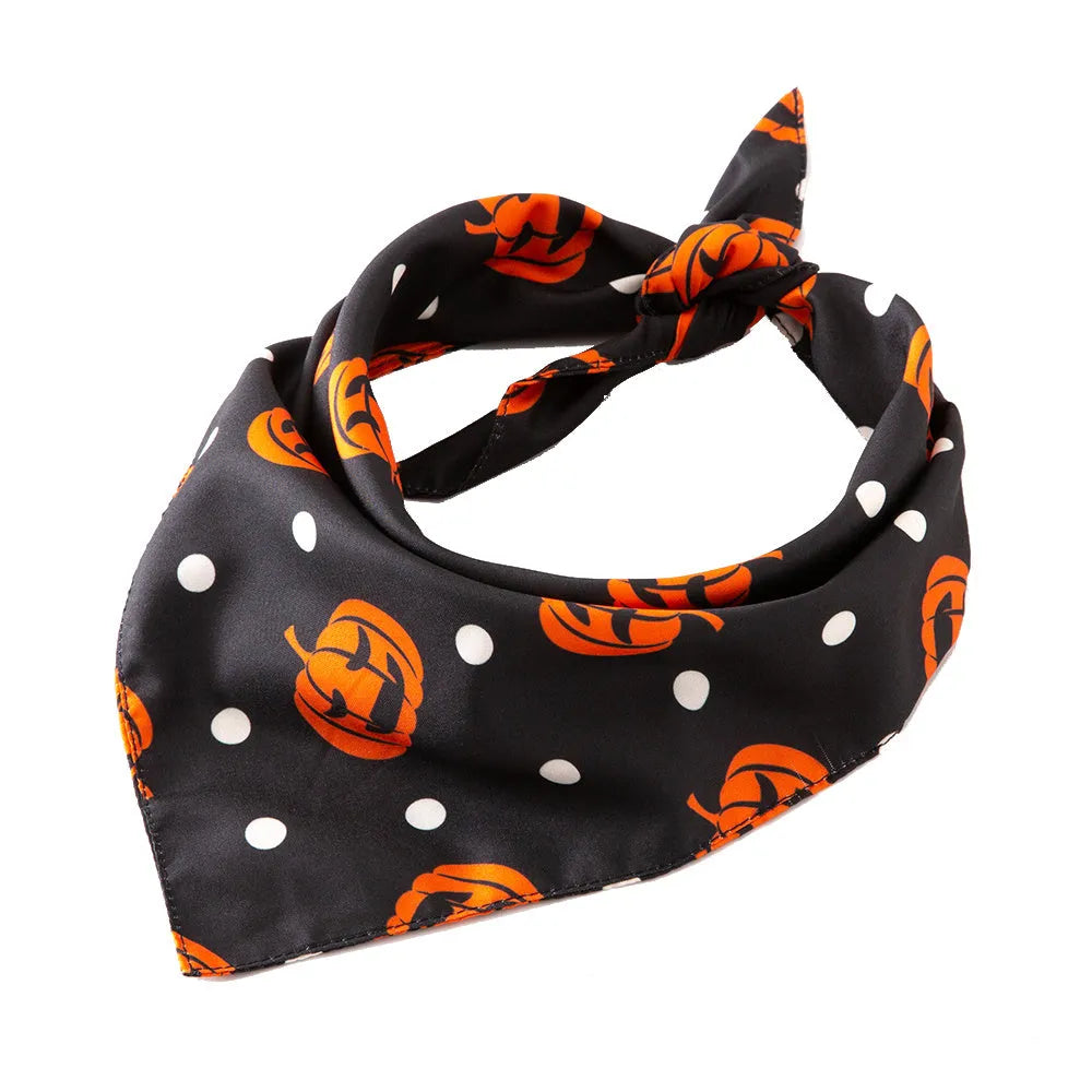 Halloween pet saliva towel with ghost print on cotton fabric, 48x48x70cm, for cats and dogs