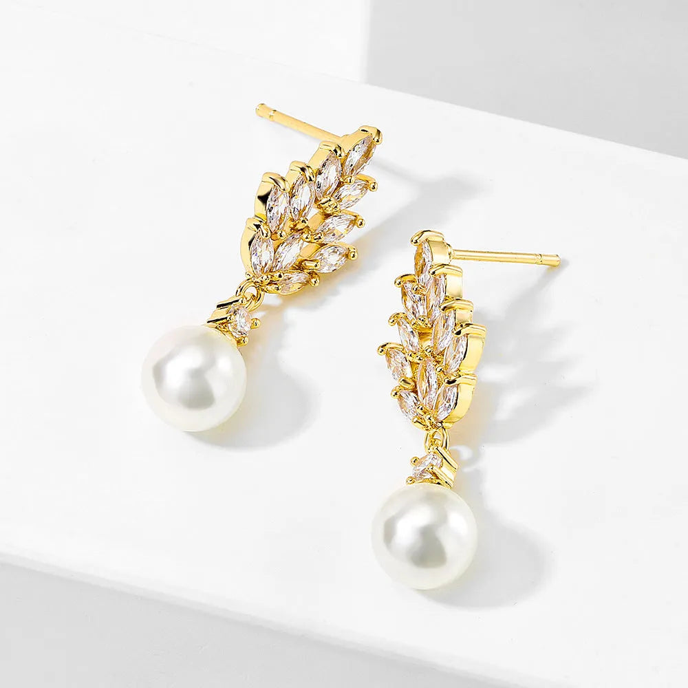 Geometric flower earrings with micro inlaid zircon stones in gold, platinum or rose gold plating