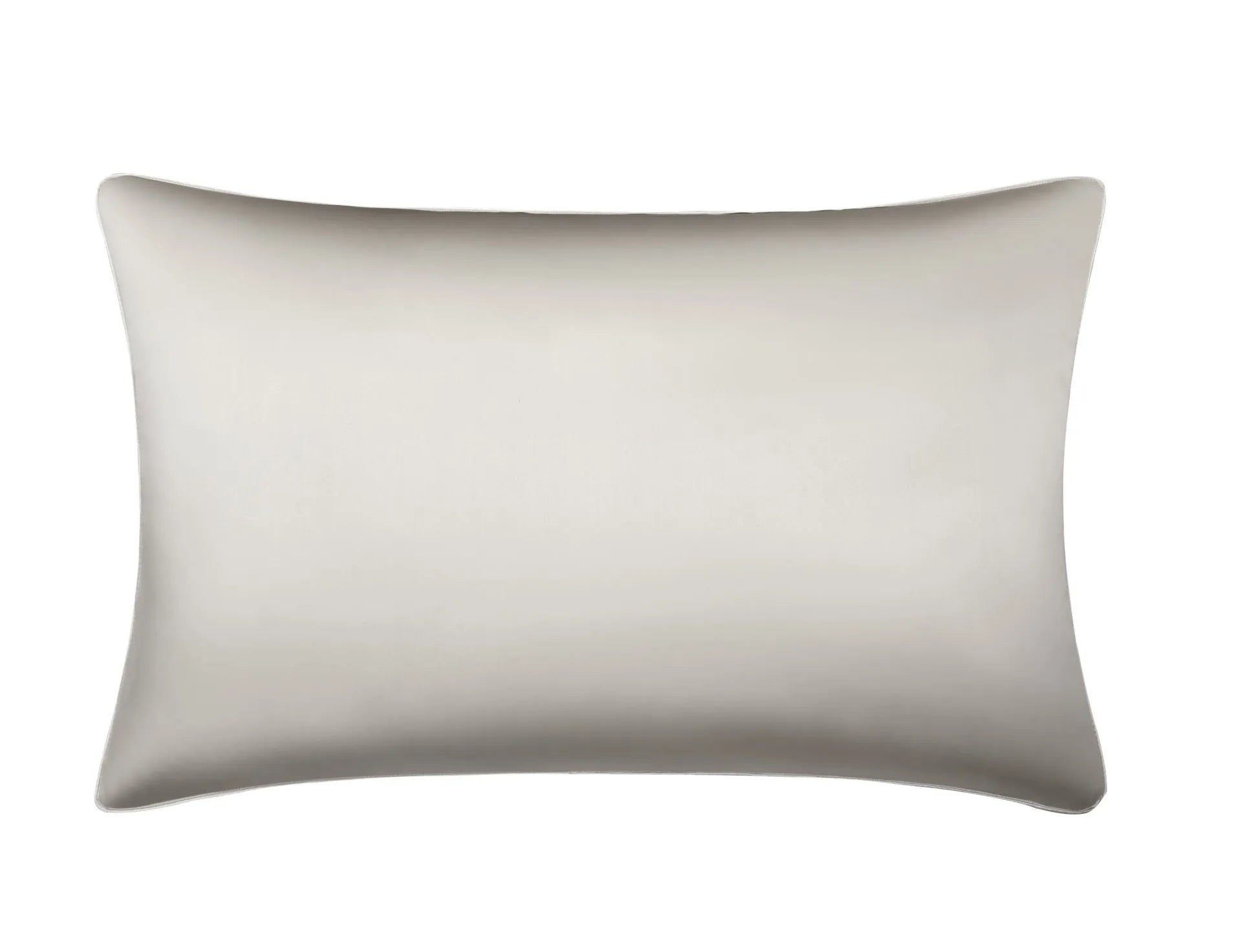 Single mulberry silk pillowcase in palace luxury style, size 48cm by 74cm.