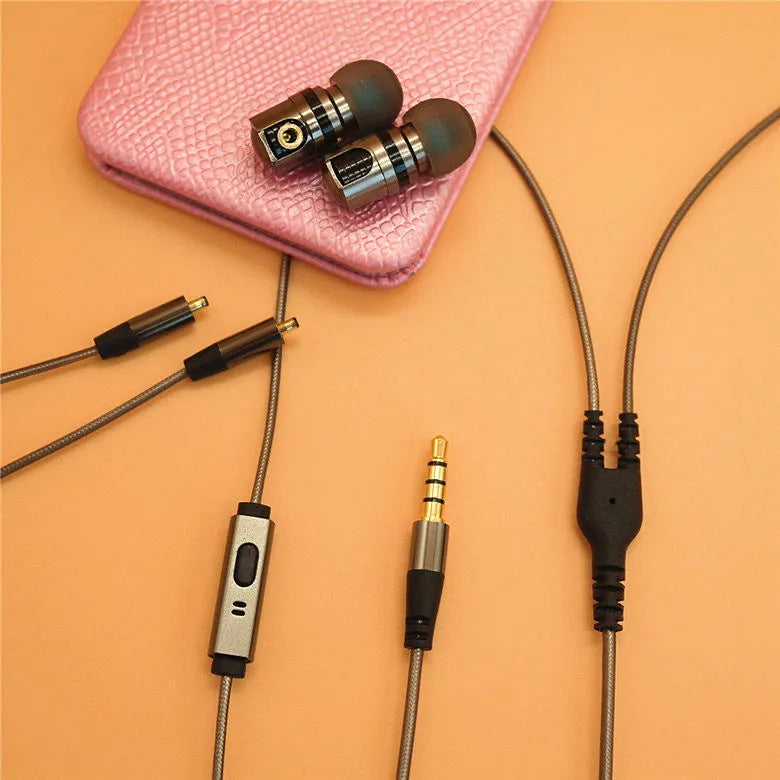 846 in-ear metal earphones with titanium grey metal housing and detachable TPE cable