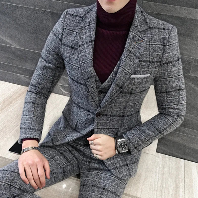 Men's thick slim fit plaid suit set in royal blue with single breasted jacket and flat front trousers