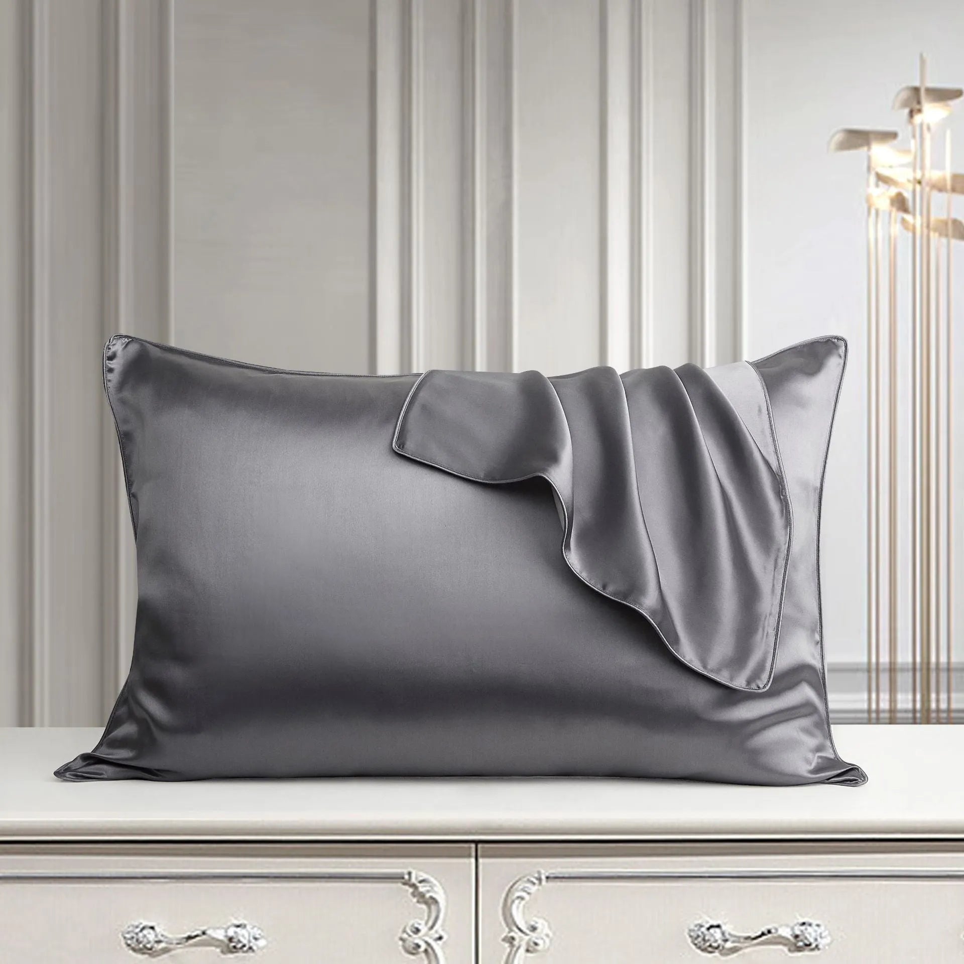 Single mulberry silk pillowcase in palace luxury style, size 48cm by 74cm.