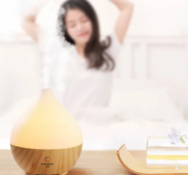 Asakusa wood grain vase-shaped 100ml ultrasonic aroma diffuser and humidifier.