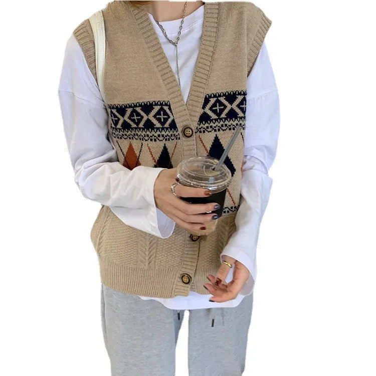 Diamond plaid pattern sleeveless cardigan top in loose free size fit