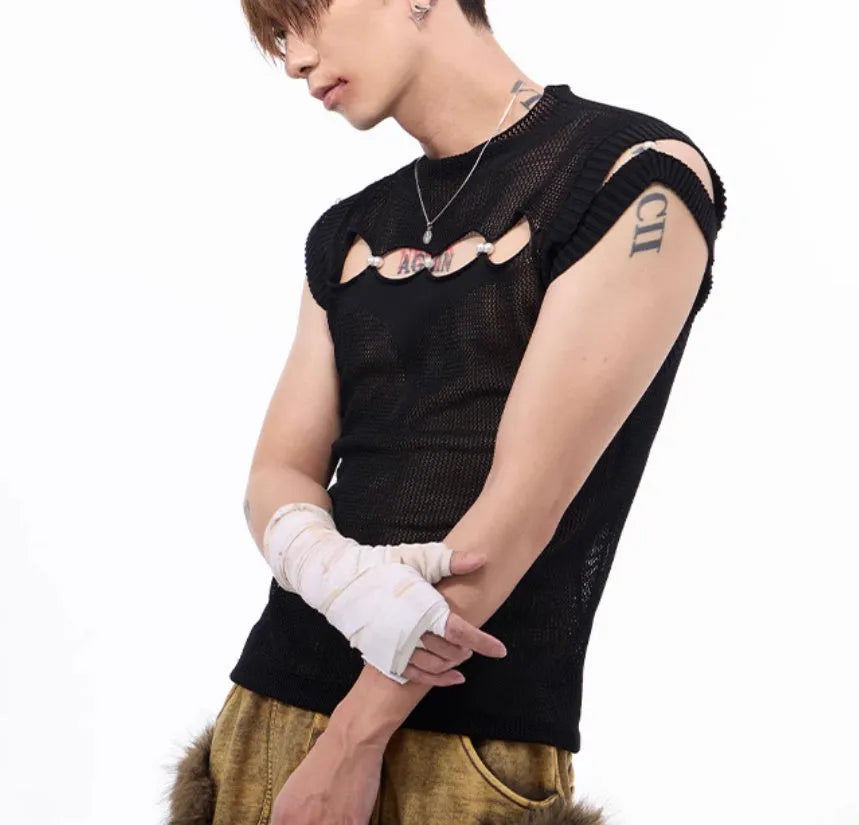 Dark hollow-out knitmesh sleeveless T-shirt in black with round collar and regular length
