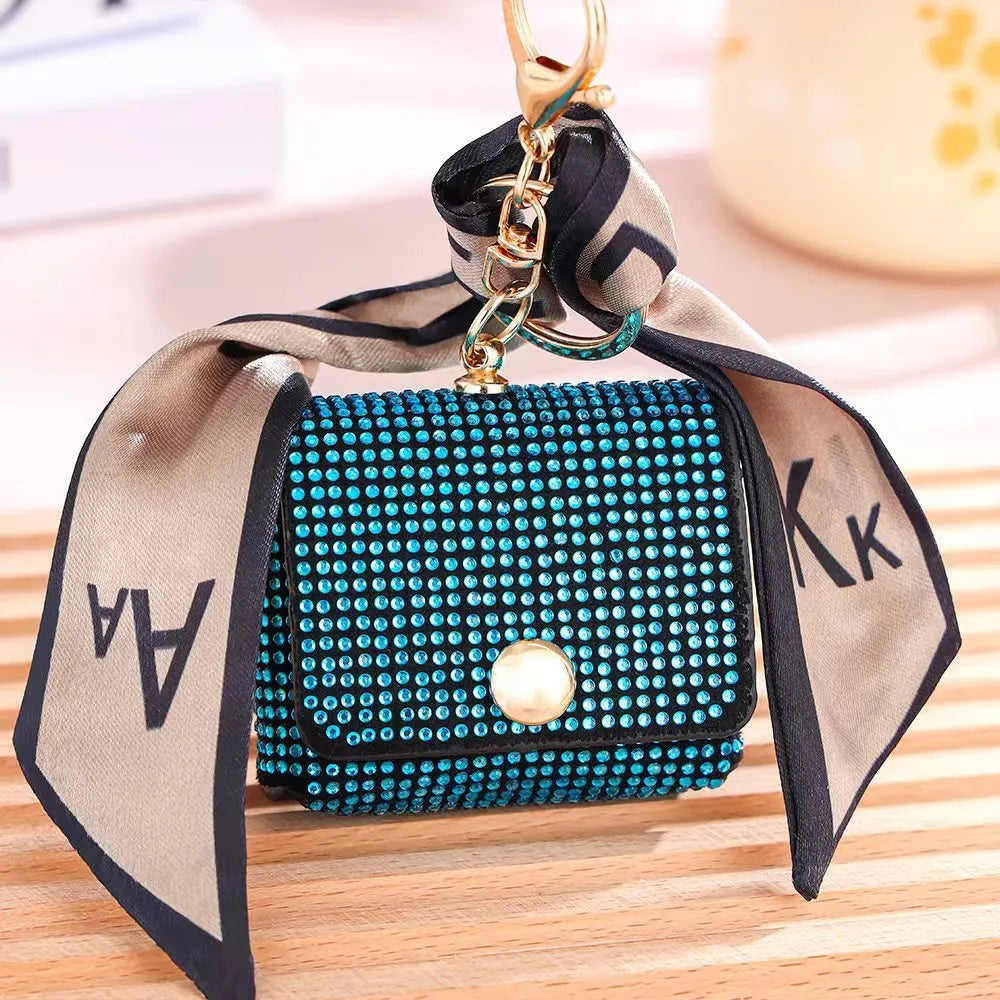 Mini diamond coin purse in ultra light polyester with chain, 7x5cm, black colour