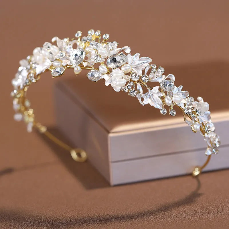 Gold and silver alloy crown headdress with pearls for weddings and birthdays