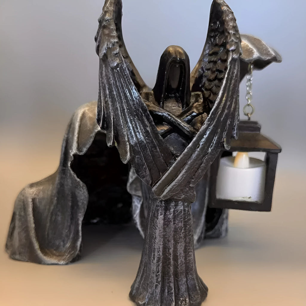 Dark Angel resin statue ornament with gothic theme, dimensions 6.5 by 5 by 17 cm.
