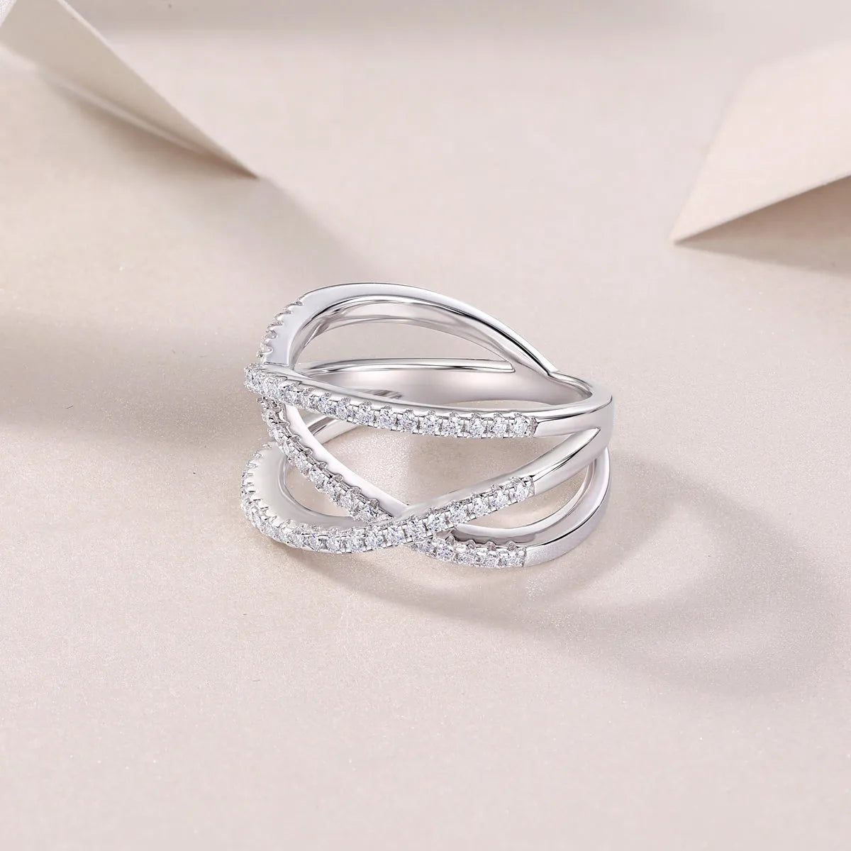 Moissanite wedding ring set in S925 silver with platinum plating, gift box and GRA certificate, size 7