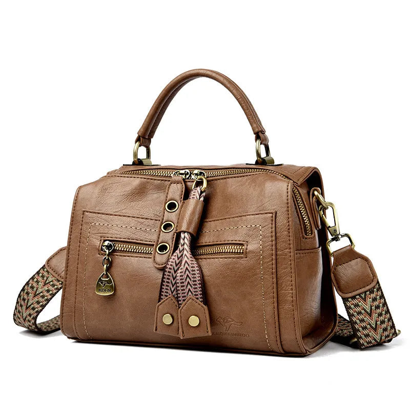 Soft PU women's crossbody bag in horizontal square design with sandwich pocket