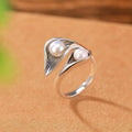 Silver alloy ring with pearl inlay, geometric shape, adjustable open mouth design for women
