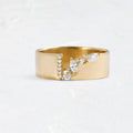 Gold electroplated women's ring with zircon stone, available in sizes 6 to 10