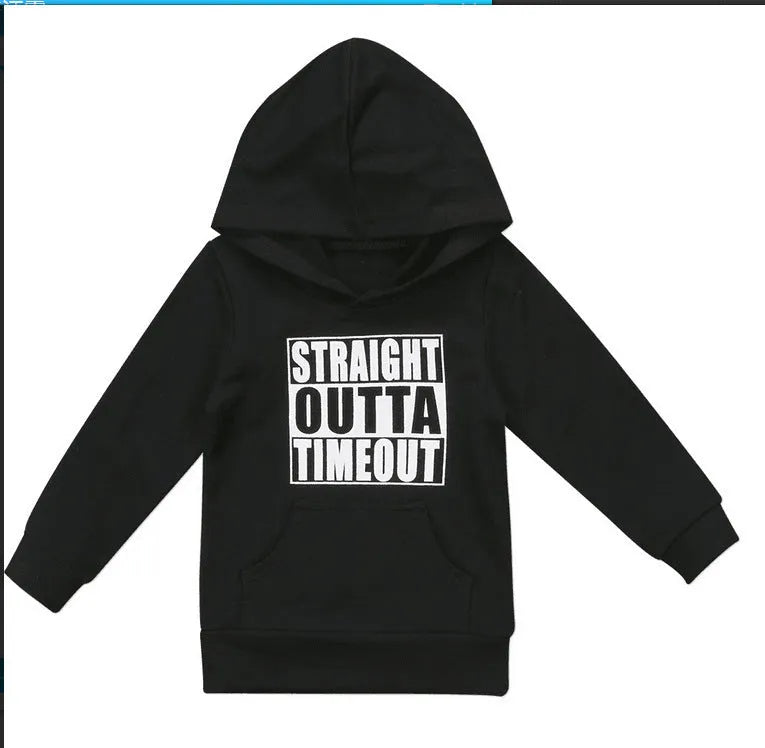 Children's hooded cotton letter top in black with long sleeves, pullover style, suitable for autumn and winter