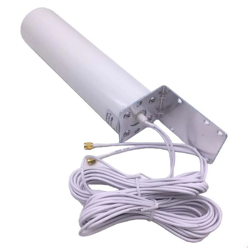 4G LTE router antenna with 12dBi gain for outdoor use, supports 698-960MHz and 1710-2700MHz bands