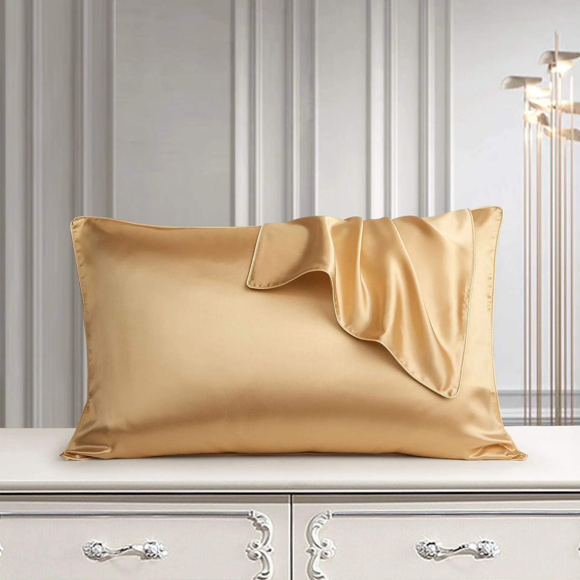Single mulberry silk pillowcase in palace luxury style, size 48cm by 74cm.