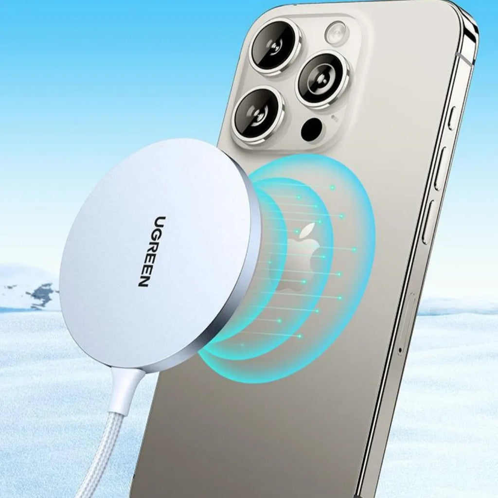 CD245 magnetic wireless charger in star silver with woven fabric surface on a desk
