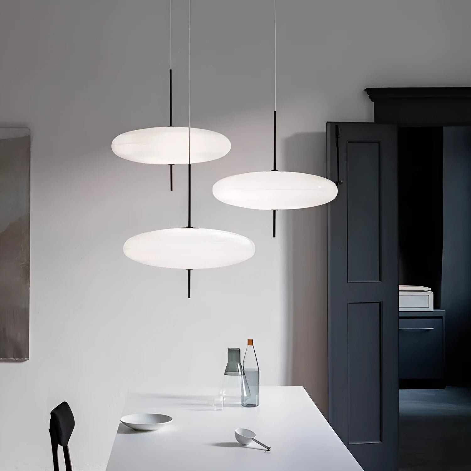 Nordic modern art retro designer UFO chandelier light in all white or black and white finish