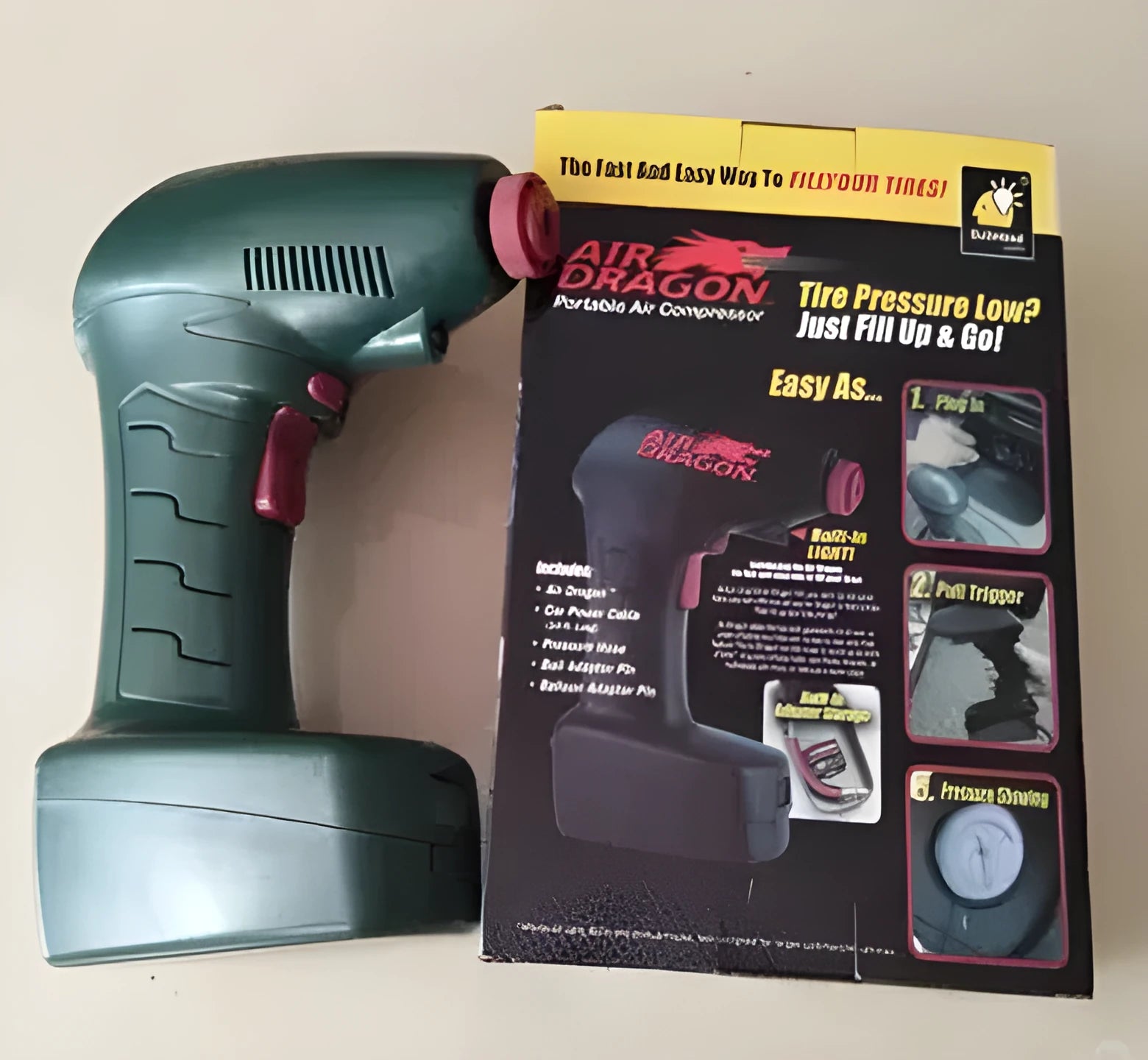 Portable electric car tyre inflator pump with motor components for vehicle tyre maintenance
