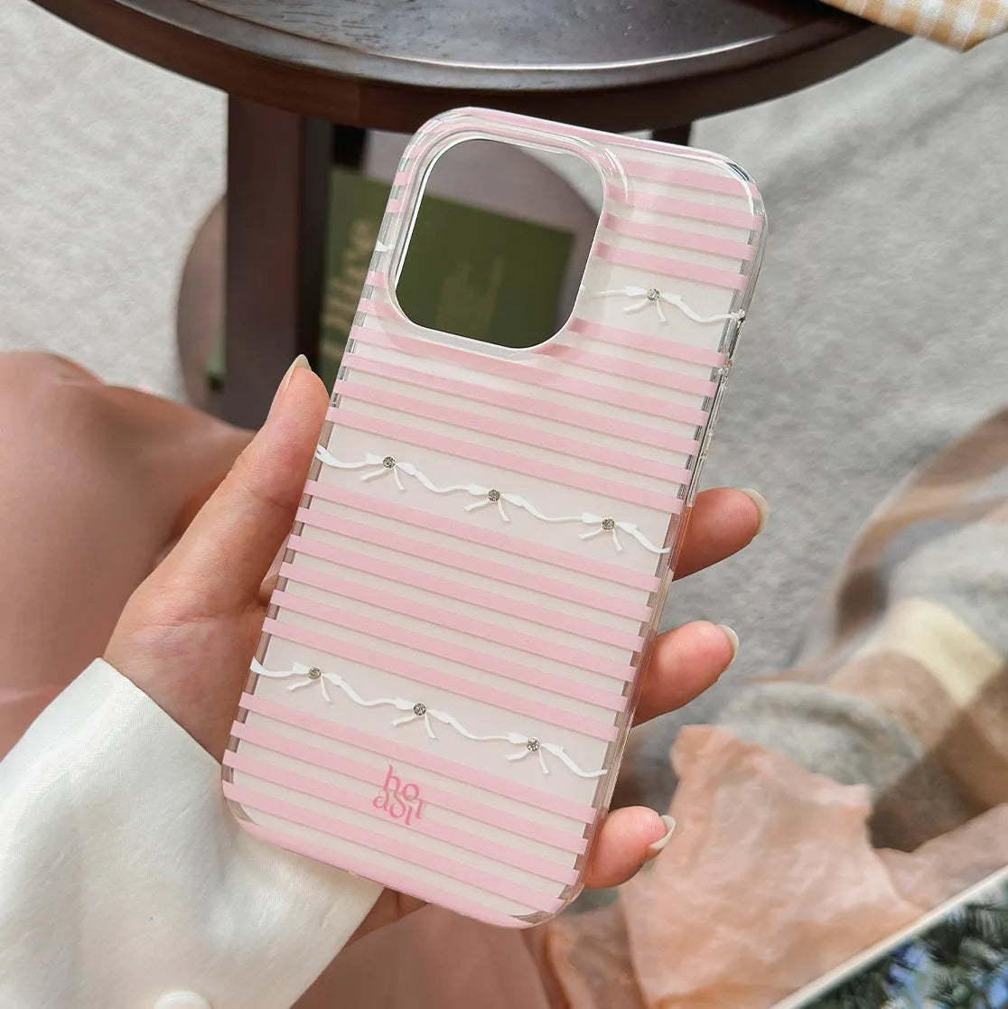 Drop-resistant TPU protective phone case for iPhone, pink crystal colour, polaroid design element