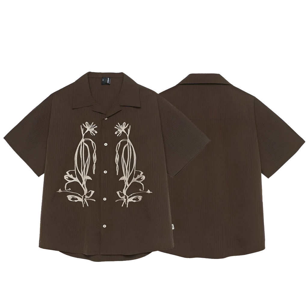 Brown striped outdoor shirt with Cuban collar and short sleeves for mountain camping