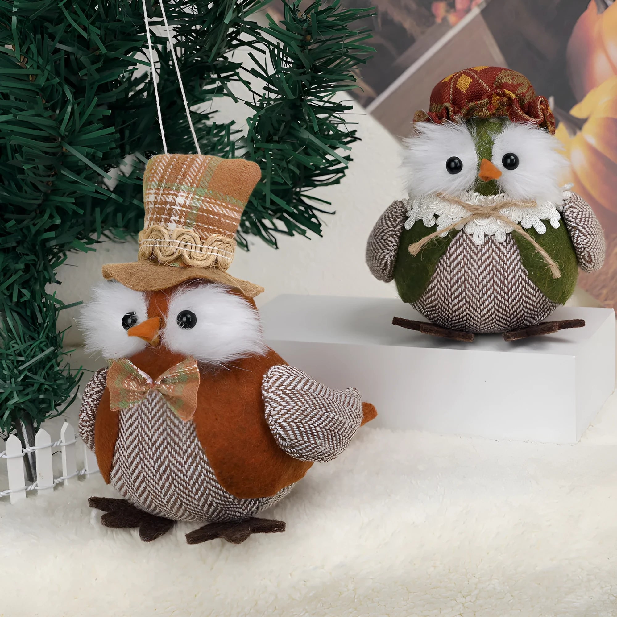 Thanksgiving owl harvest bird pendant ornament in orange or green colours for window or desktop decoration