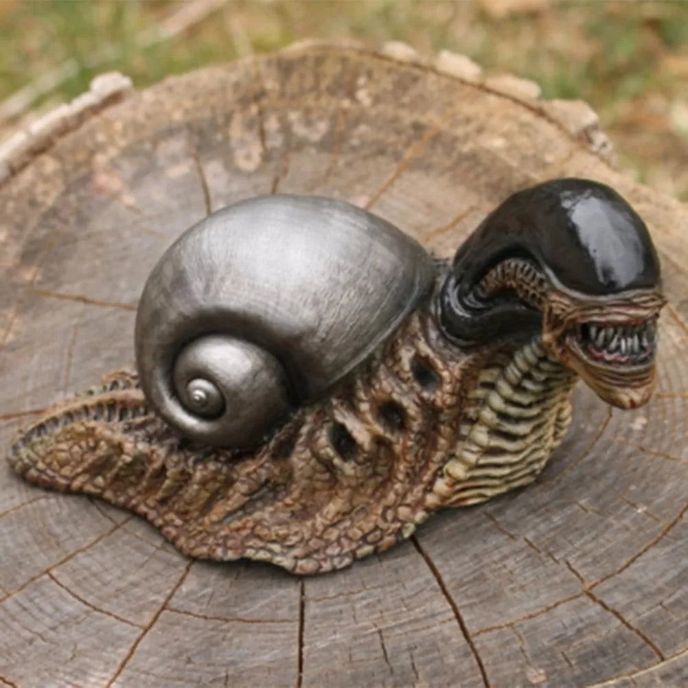 Resin evil snail sculpture with modern simple design for indoor or outdoor decor