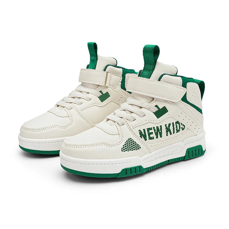 Children's outdoor sneakers with buckle fastening in neutral colours with rubber sole