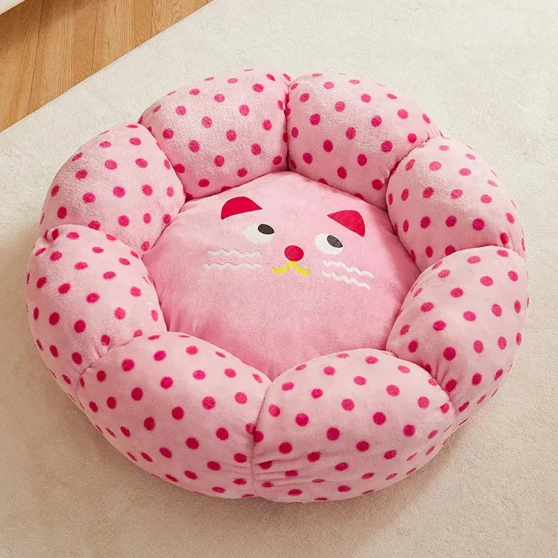 Pink fabric circular cat princess bed shown in two sizes: 45cm and 65cm diameter.