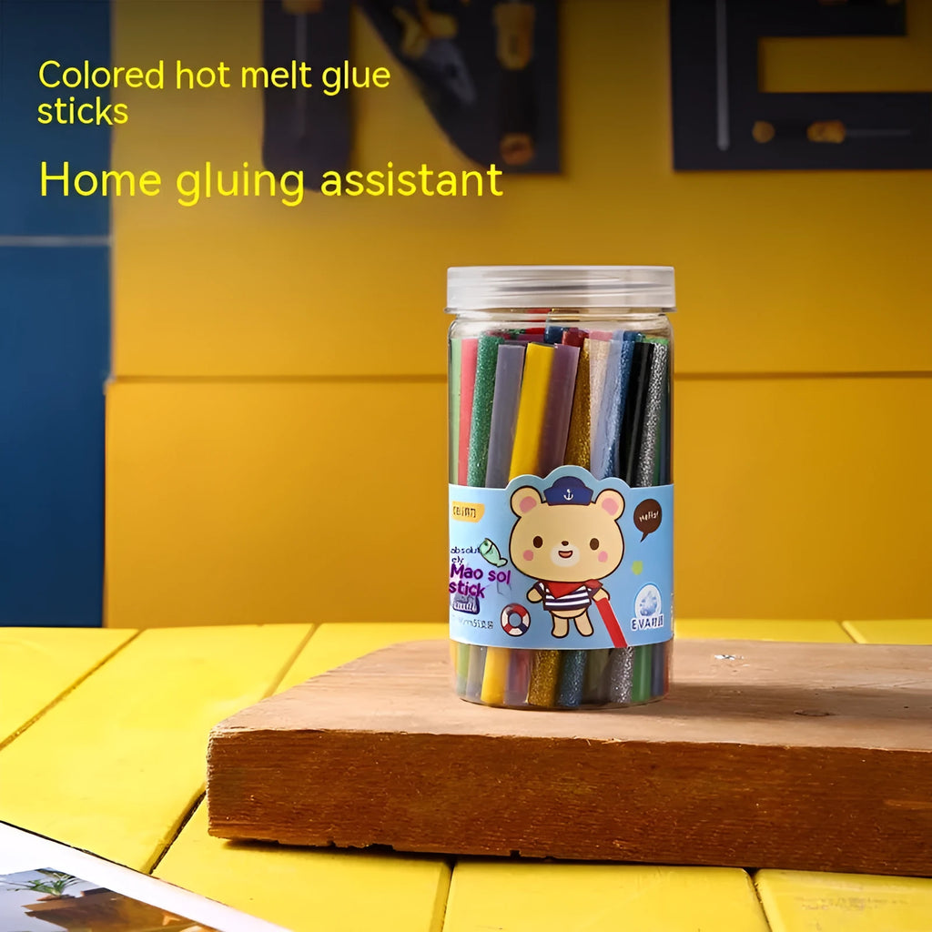 55 clear EVA hot melt glue sticks with 7mm diameter in packaging