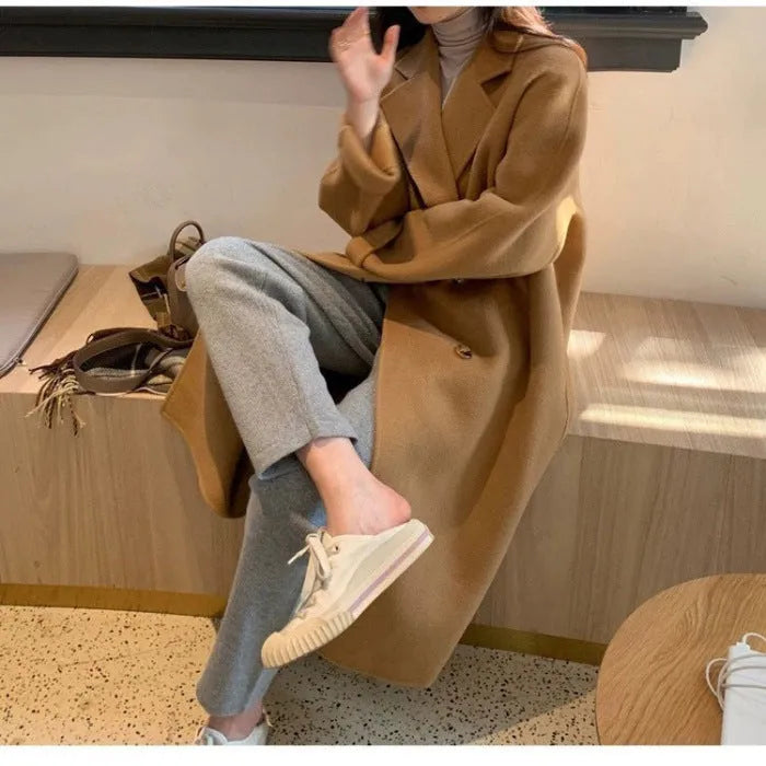 High-grade gray woolen coat for women with long sleeves, polyester fabric, autumn design, size L