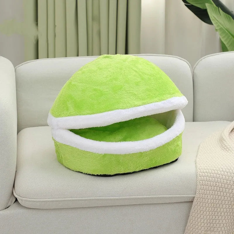 Removable hamburger-style pet nest in beige with zipper closure, size M 45x35 cm, fibre and PP cotton construction