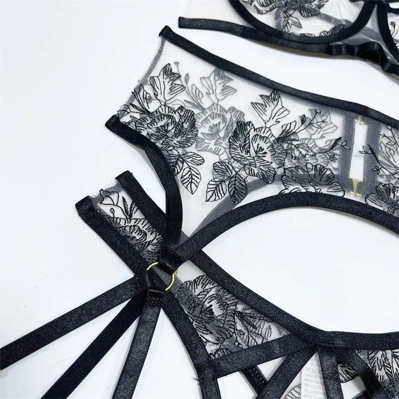 Black lace mesh floral print women's three-piece set with top, pants, and waist ring