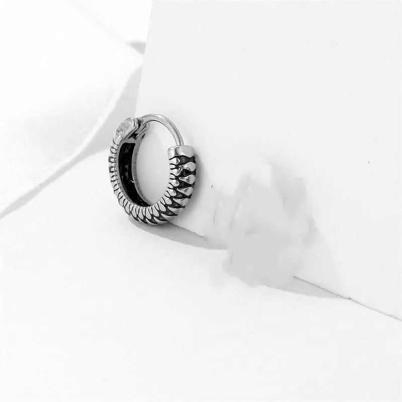 Silver geometric retro twist earrings with stripe design and round elements