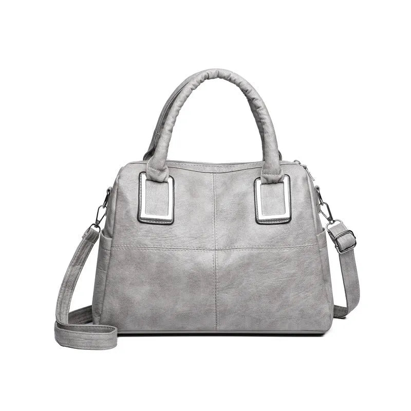 Women's horizontal square shoulder bag in wear-resistant material with interior phone and file compartments
