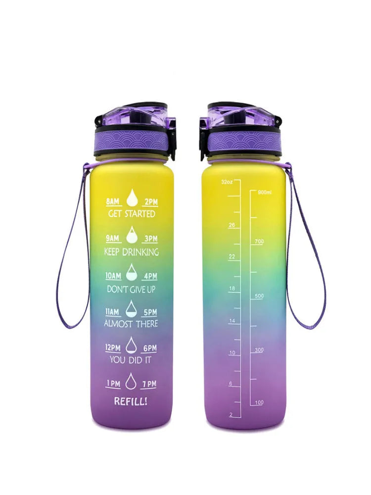 Transparent 1000ml BPA-free Tritan sports bottle with infuser and clear liquid visible