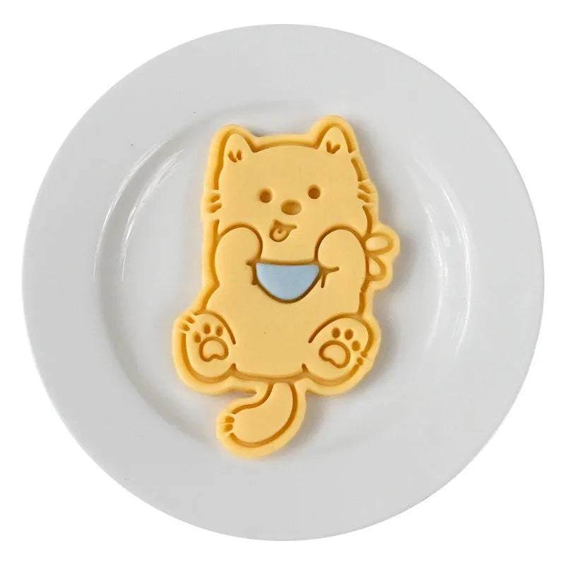Plastic puppy biscuit mould with 3D cartoon designs for baking shaped treats