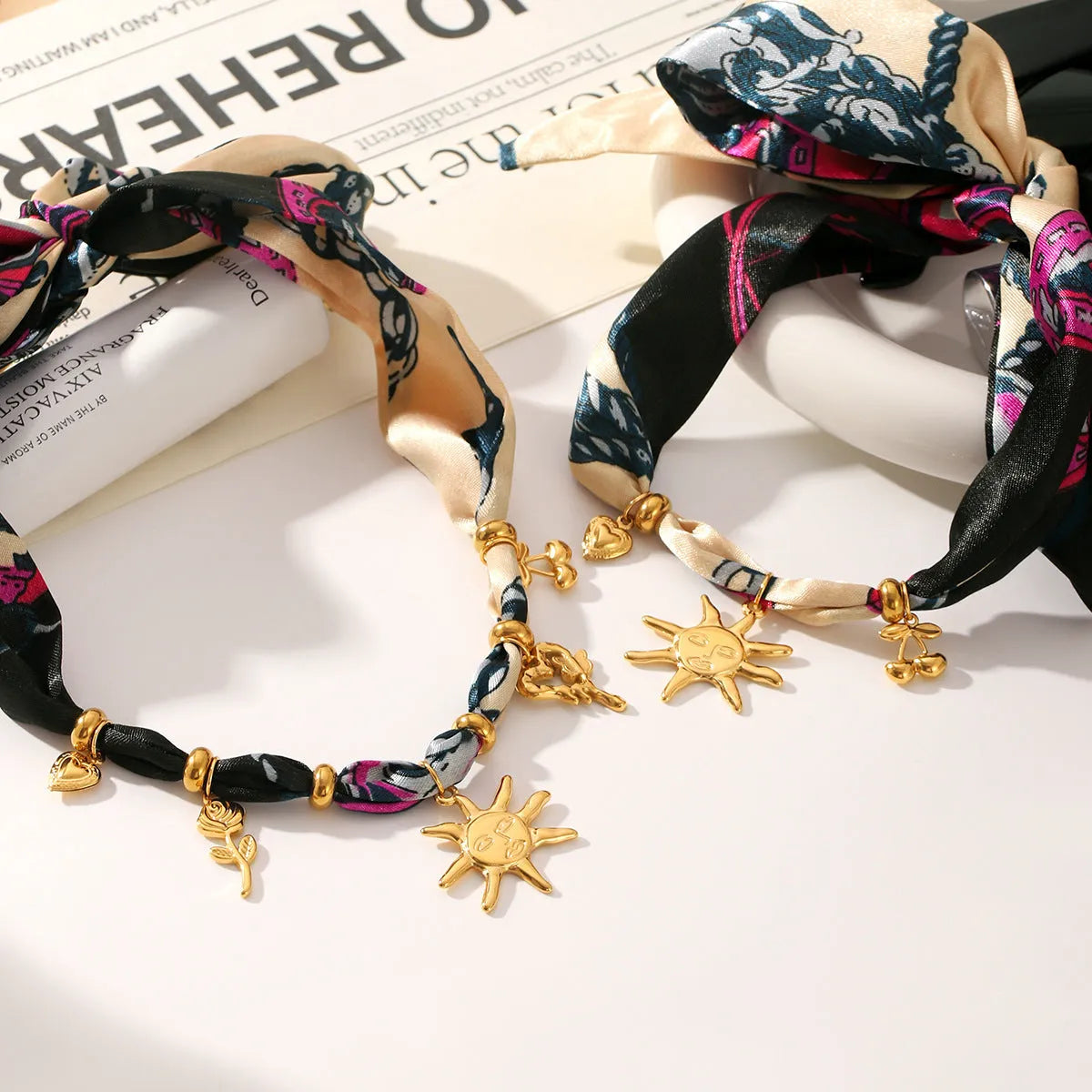 Children's stainless steel sunflower necklace and bracelet set in ins style on a light background