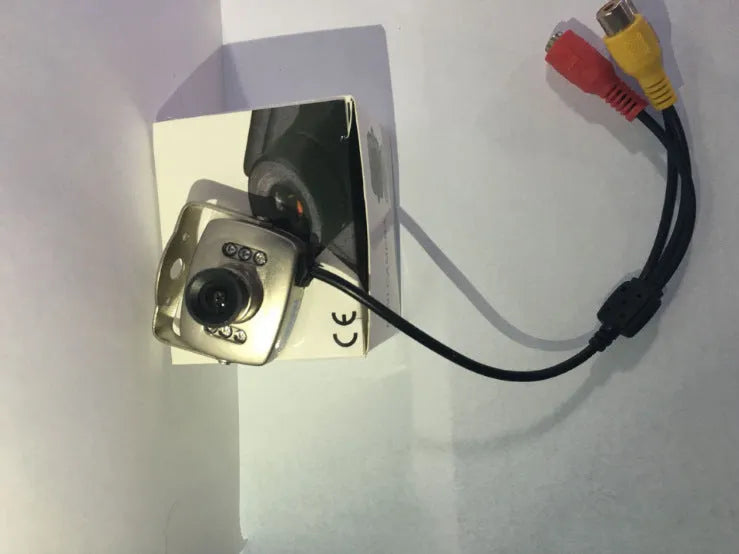 Mini wired analog camera with metal housing and 3.6mm lens for home security