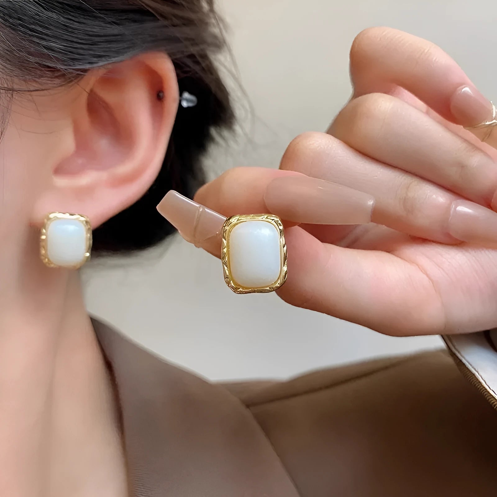 Hand-woven geometric circular earrings in colour X0439 with vintage Korean styling