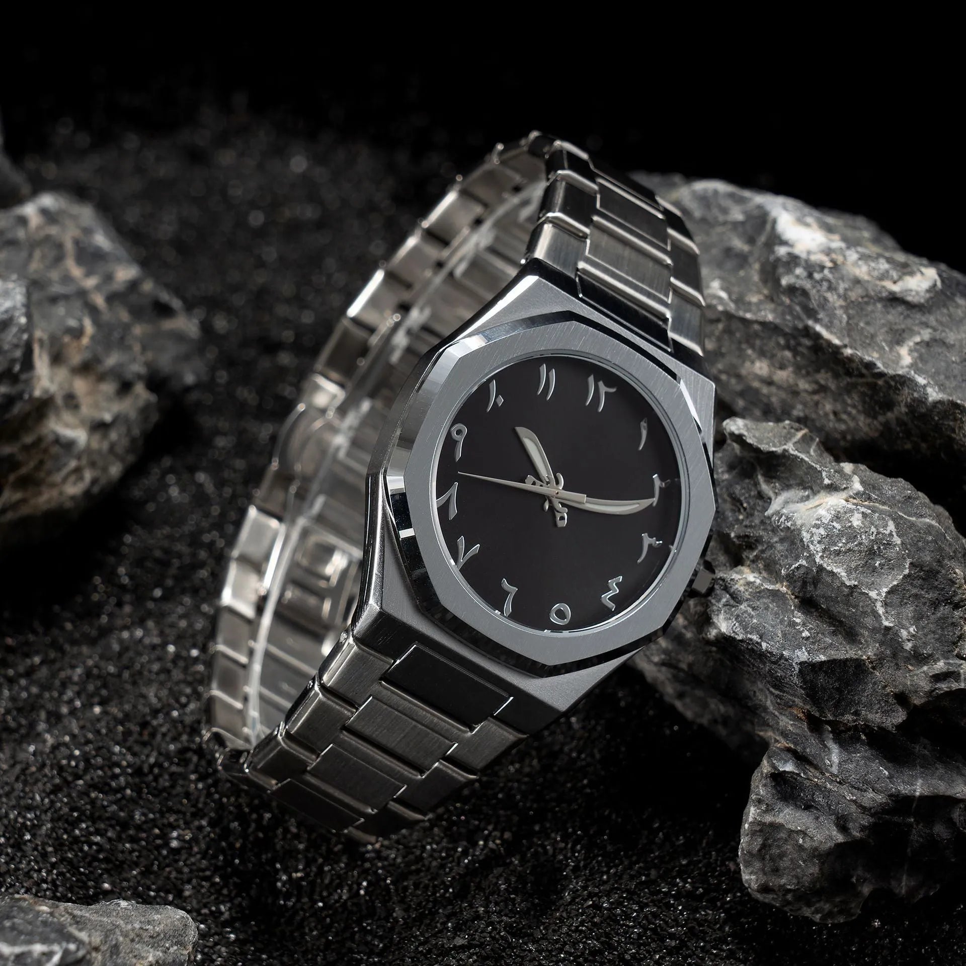 Men's business casual quartz watch with stainless steel belt in three colour options