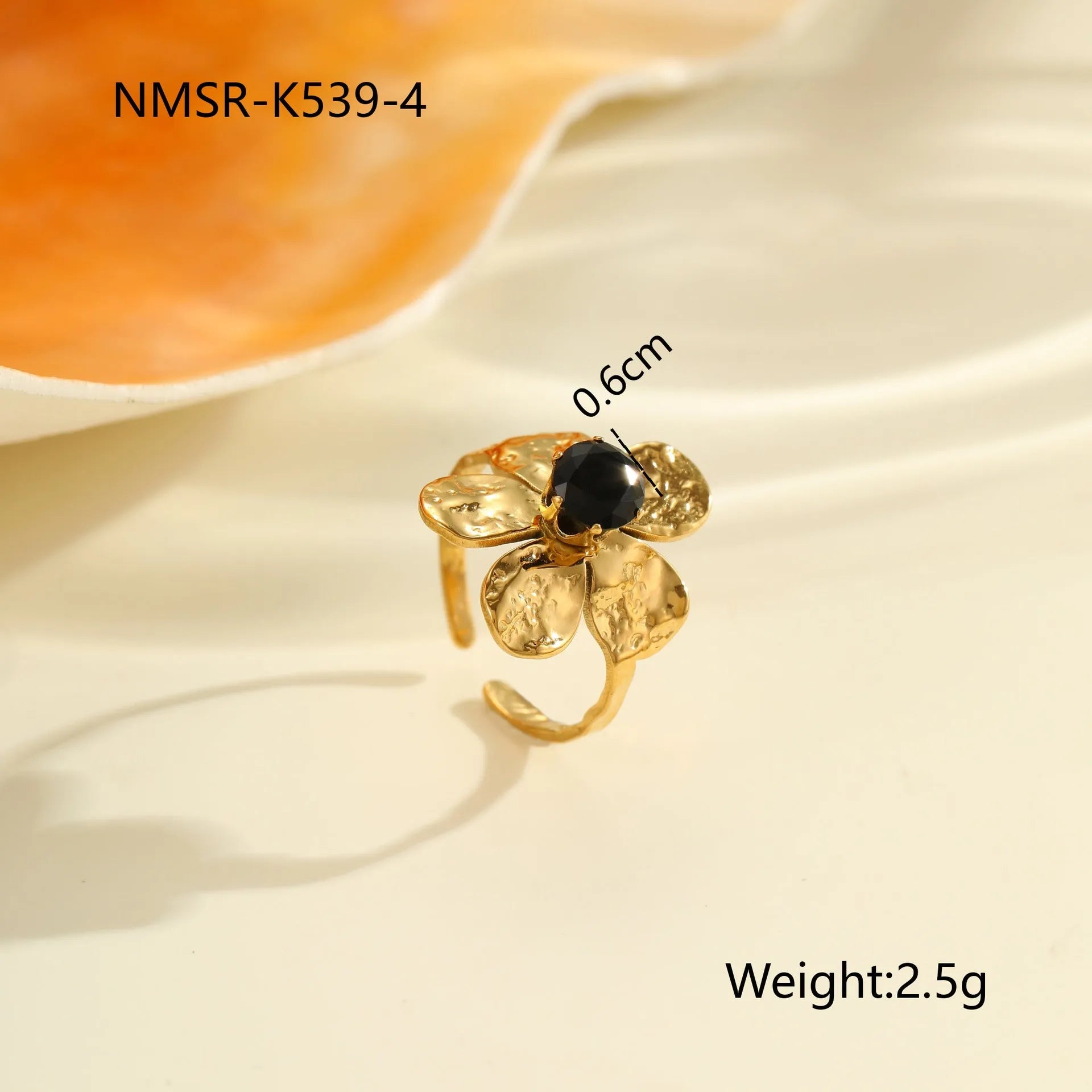 Geometric open-mouth titanium steel ring with zircon detail on adjustable band