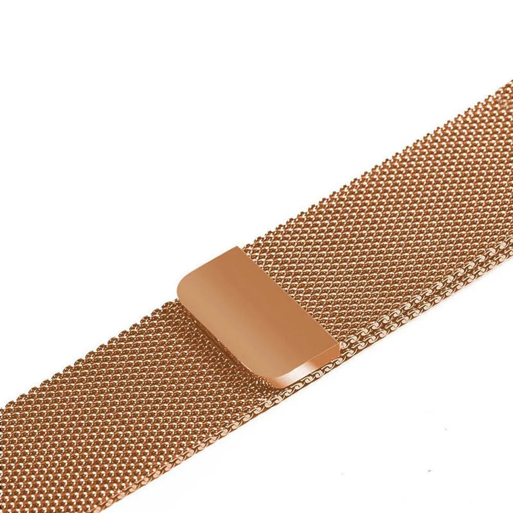 Stainless steel watch strap in silver colour for 38mm or 42mm watch cases.