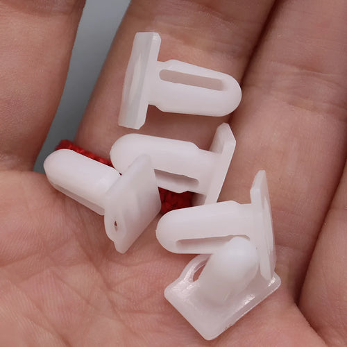 60 D318 coloured PA66 plastic automobile clips for trim and panel fastening